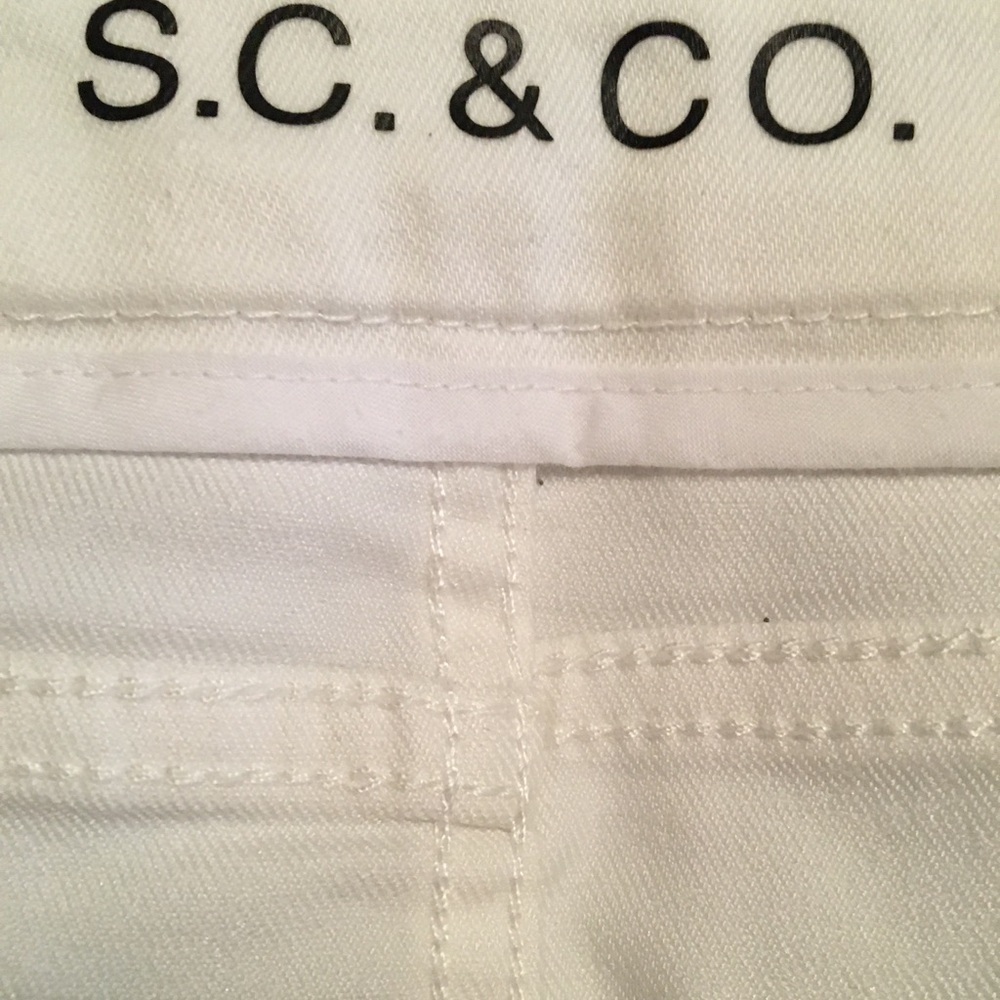 Classic White Denim Skirt NEW - Picture 2 of 5